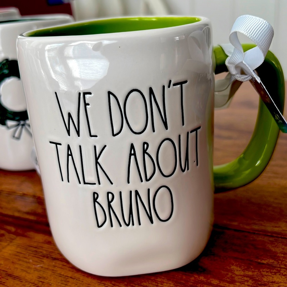 Rae Dunn, no one talks about Bruno mug